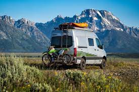 Join us as we launch the new 2021 revel and explore everything this new model has to offer. 2021 Winnebago Revel 4 4 Inside A 175k Camper Gearjunkie