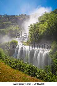 Maybe you would like to learn more about one of these? Terni Umbrien Italien Die Cascata Delle Marmore Ist Ein Park Mit Einem Kunstlichen Wasserfall Der Fall Des Velino Fluss Insgesamt Ist In Der Hohe 165 Meter Stockfotografie Alamy