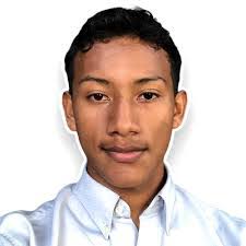 Daniel Erazo's Instagram, Twitter & Facebook