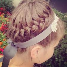 For girls who love to run around, keeping hair secure and out of the way is ideal, especially for long days spent going from school to sports or other extra. 28 Really Cute Hairstyles For Little Girls Hairstyles Weekly