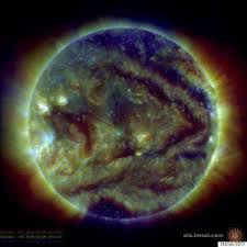 Solar Filaments On The Sun Look Like Arrows Saying Keep Right Space Pictures Solar System Exploration Solar Flare