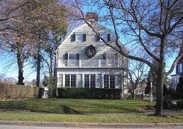 13 Real Haunted Houses You Can Visit In The U S