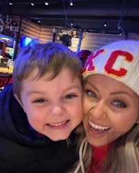 Literally, you guys are the best thing that has ever happened to me. Thank  you my boys 🤍🛁👼🏼 @tylerjwwood #lovesofmylife