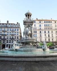 Place Des Jacobins Lyon Hotel Dieu Lieux Paysage