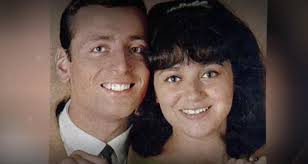 Gloria Benavides y su primer matrimonio a los 15 años con Pat Henry