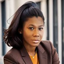 Danielle wins her first Medal: Suttles, Patricia Danielle: 9798332877360:  Amazon.com: Books