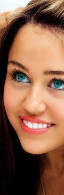 When She Was Actually A Good Girl And Didn T Lick Everything She Steps In Front Of And Twerks Miley Cyrus Fan Miley And Liam Miley Cyrus