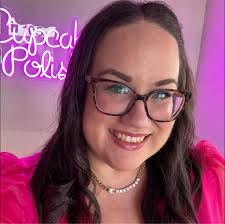 Magpie Toys are thrilled to announce first time signer…NICOLA COUGHLAN 🌟  Nicola, who starred as Clare Devlin in Channel 4's Derry Girls has seen  global renown for her portrayal of Penelope Featherington