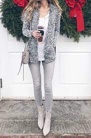 Winter Fashion Trends 2018 For The Casual Fashionista Pinteresting Plans Jean Fashion Trends 2018 Winter Fashion Trends Casual Fashionista