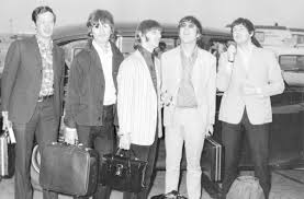 See more ideas about paul mccartney, mccartney, the beatles. Biopic Uber Brian Epstein Leben Des Legendaren Beatles Managers Wird Verfilmt Kultur Stuttgarter Zeitung