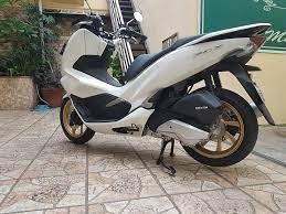 Dan tak ketinggalan juga untuk warna dari seluruh body nya dibuat dengan sentuhan warna merah. Jago Warna Pelek Pcx Candi Semi Croom Velg Pelek Classic Power All New Pcx Lokal 150 Ring 14 Shopee Indonesia