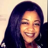 Tia Diggs's Instagram, Twitter & Facebook