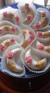 Tcharek Glace Cendrine Jpg 528 960 Doces Finos Para Festas Doces Finos Doces Finos Casamento