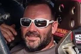 Dale Timms's Instagram, Twitter & Facebook