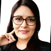 30+ perfiles de «Leyla Flores»