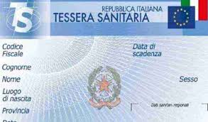 Il codice fiscale è un codice alfanumerico a lunghezza fissa di 16 caratteri, utilizzato ai ai cittadini stranieri, invece, il codice fiscale viene attribuito direttamente dagli sportelli unici per l'immigrazione. Tessera Sanitaria 2020 Scaduta Come Fare Rinnovo E Duplicato Online The Italian Times