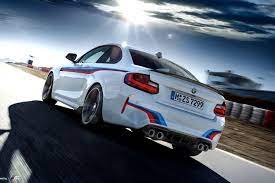 The bmw m2 will be available at authorized bmw centers with a limited range of options starting in spring of 2016. Bmw M2 M Performance Video Zeigt Tuning M2 Auf Rennstrecke