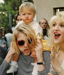 45 Fotos De Kurt Cobain In 2020 Kurt Cobain Nirvana Kurt Cobain Kurt And Courtney