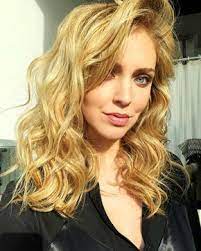 locken mit dem glatteisen in 3 schritten zur traummahne locken mit glatteisen locken machen frisuren mit glatteisen