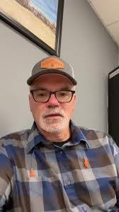 Bruce Morin's Instagram, Twitter & Facebook