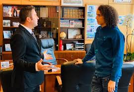 News Anciens Matteo Guendouzi De Passage A La Mairie De Poissy Les Titis Du Psg