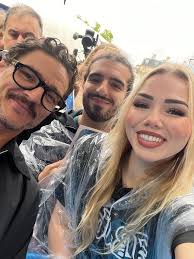 What a day. meeting the team of the fantastic 4, we could see Pedro Pascal,  Joseph Quinn, Ebon Moss-Bachrach & Vanessa Kirby, in the rain but with a  smile (last photo is