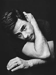 You Re One Bad Day Away From Being Me Robert Downey Jr Gaaahhhh Probably The Sexiest Older Man Everrrrr Downey Junior Robert Downey Jr Downey