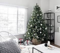These fun christmas crafts will get your kids in the spirit this holiday season — the free printable crafts include projects and games your kids will love. 10 Elegant Christmas Tree Decorating Ideas Iconic Life