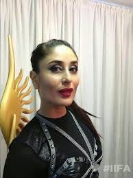 Iifa On Twitter Bollywood Celebrities Kareena Kapoor Beautiful Indian Actress