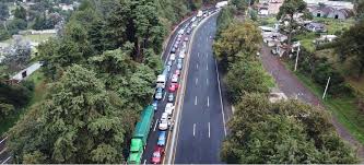 Por jesús alberto oliva díaz. Volcadura De Trailer Provoca Cierre De La Mexico Cuernavaca Ya Lo Retiraron Aristegui Noticias