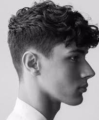Hairstyles for men with wavy hair include ideas for thick hair, receding hairlines, side bangs, celebrity inspired styles, and much more. 45 Suave Hairstyles For Men With Wavy Hair To Try Out Menhairstylist Com