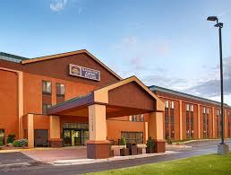 Kansas City Mo Best Western Plus Kansas City Airport Kci East United States North America Best Western Plus Kansas City Airp North America Hotels Best Western North America House Styles