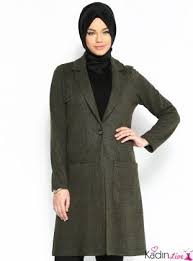 Modanisa Kircilli Tesettur Pardesu Modelleri Kadinlive Com Moda Stilleri Basortusu Modasi Model