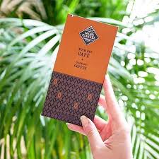 Une Envie De Chocolat Sur Votre Lieu De Vacances Nous Vous Offrons La Livraison Du 23 Au 31 Aout Nos Produits Sont Envoye Restaurant Dishes Chocolate Noir