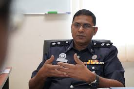 Jabatan siasatan jenayah komersil (jsjk) bukit aman dalam op bersepadu bersama polis hong kong & polis singapura (op. Rm24 3 Juta Kerugian Akibat Jenayah Komersial