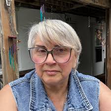 Thank you to my bestie Christina M Greene for having us over! And picking  this fun song choice! See you soon!!!! ❤️🏡 (I can't believe Facebook only  has cover versions of this