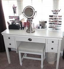 10 Extraordinary Makeup Vanity For Bedroom Photograph Ideas Vanity Set Up Small Bedroom Vanity White Makeup Vanity