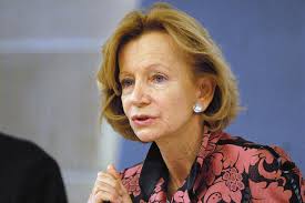 La Moncloa. 03/12/2010. The Government passes measures to foster business  activity, investment and job creation [Activity of the Council of Ministers]