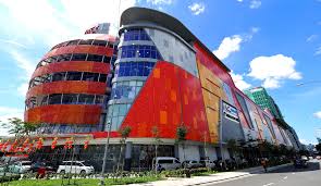 The new sunway velocity mall houses a multitude of outlets spread across seven floors of retail space, including fashion and beauty, food and fresh produce, entertainment and more. Sunway Velocity Mall Kuala Lumpur Malaysia