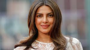 Самые новые твиты от matt gindin. Priyanka Chopra Backless Photos See More Of Priyanka Chopra On Facebook Epinciniz