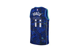 Luka doncic mavericks statement edition 2020. Nike Selected Series Jersey Doncic Da6960 405 Ietp Store