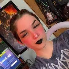 Bridget Houston's Instagram, Twitter & Facebook