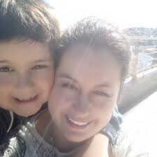 Marcela Andrea Mena Quichel (@MenaQuichel)