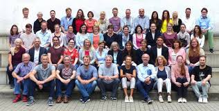 Maybe you would like to learn more about one of these? Kollegium Lehrerinnen Und Lehrer Am Schiller Gymnasium Witten