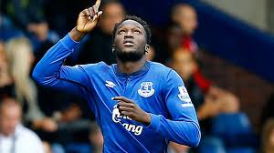 Adrian cuts it out, but lukaku does it again against west ham. Romelu Lukaku S Mum Blamed By Everton For Contract U Turn