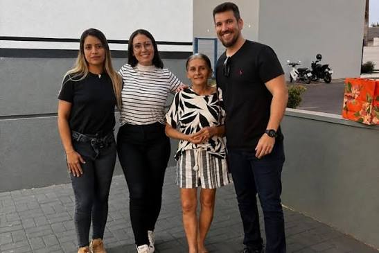 Ap&oacute;s 33 anos de espera, m&atilde;e e filha se encontram pela primeira vez em Lucas do Rio Verde/MT; Veja fotos | Power Mix - A Informa&ccedil;&atilde;o em Tempo Real