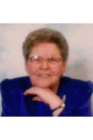 Elizabeth Bouffard's Instagram, Twitter & Facebook