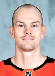 Nathan Beaulieu has announced his retirement from the NHL after 11 seasons.  After being selected in the first round of the 2011 NHL Entry Draft by the  Canadiens de Montréal, Nathan returned