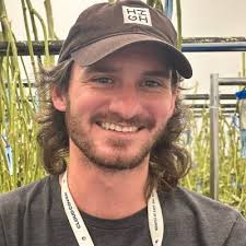 With the creative mindset of Dmitri Brown bringing an idea to the table and  working together to bring this product to fruition in the MO cannabis  Market.