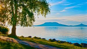 A balaton travel utazási iroda weboldalain található összes információ, kép és szöveg átvétele csak a balaton travel utazási iroda írásbeli engedélyével történhet. Wir Konnen Am Balaton Prachtige Strande Geniessen Wunderbarerbalaton De